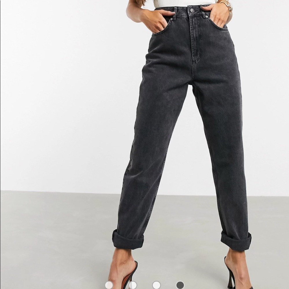 High Waisted 'Slouchy' Mom Jeans